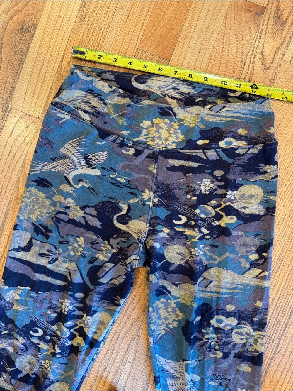 Peruvian Connection Blue and Gold Floral-Pattern Leggings - Picture 4 of 11